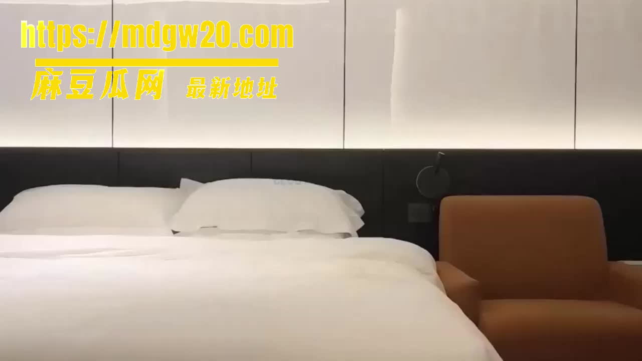 探花大神7BOSS 酒店约炮高颜值嫩妹 身穿黑丝被深度调教高潮 | 麻豆瓜网｜麻豆传媒旗下的免费成人吃瓜黑料网