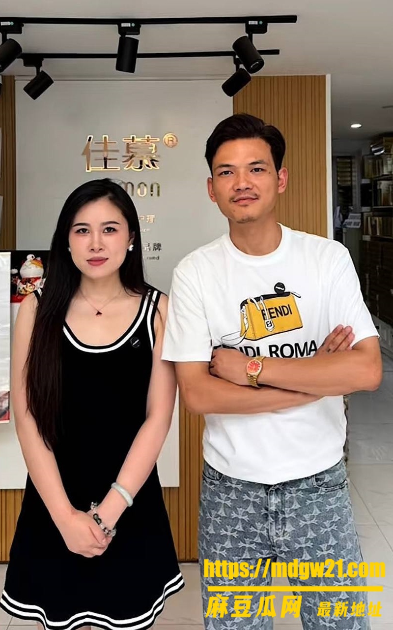 抖音127w粉男网红 成都虎王31