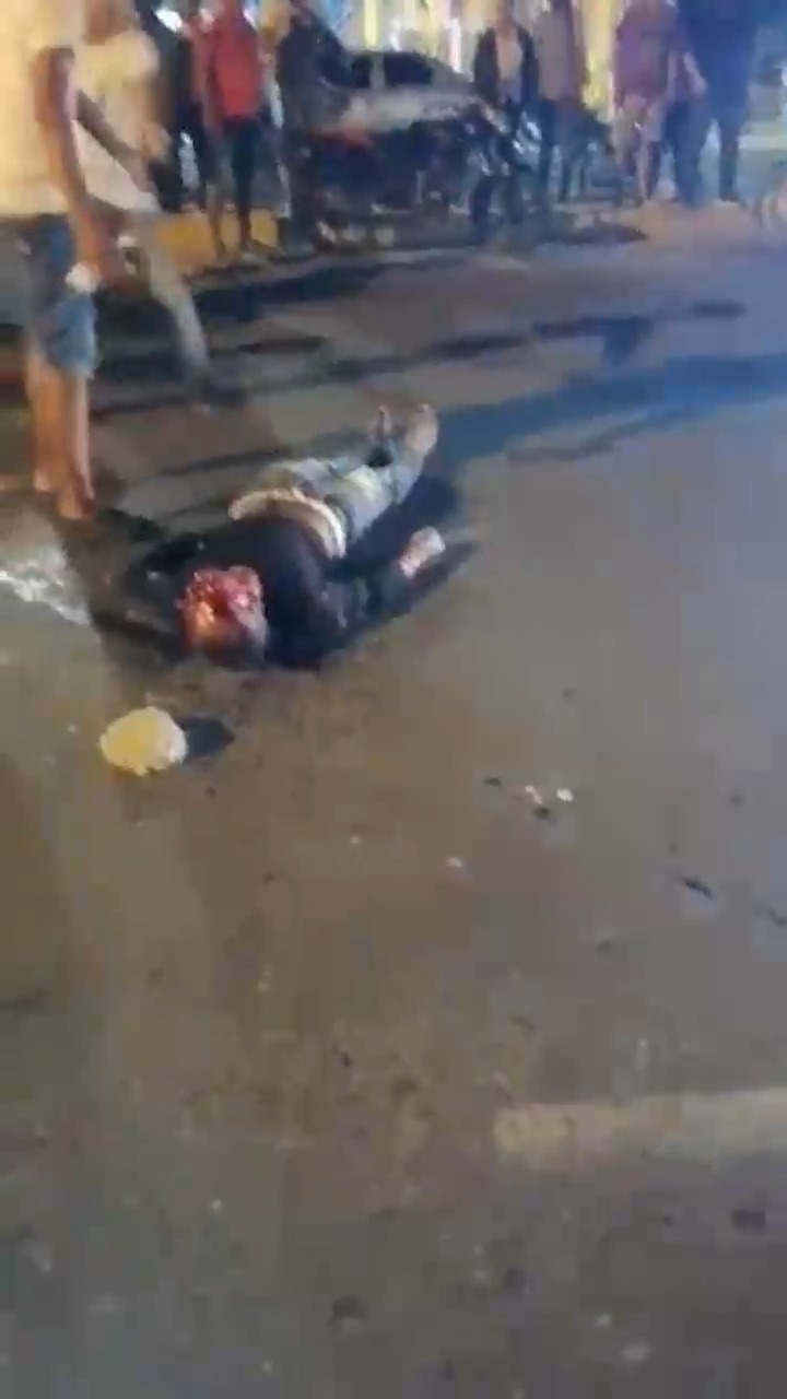 据称SICARIO在哥伦比亚被恶毒的暴徒活活烧死，这个好像我发过视频存太多了 のポスター