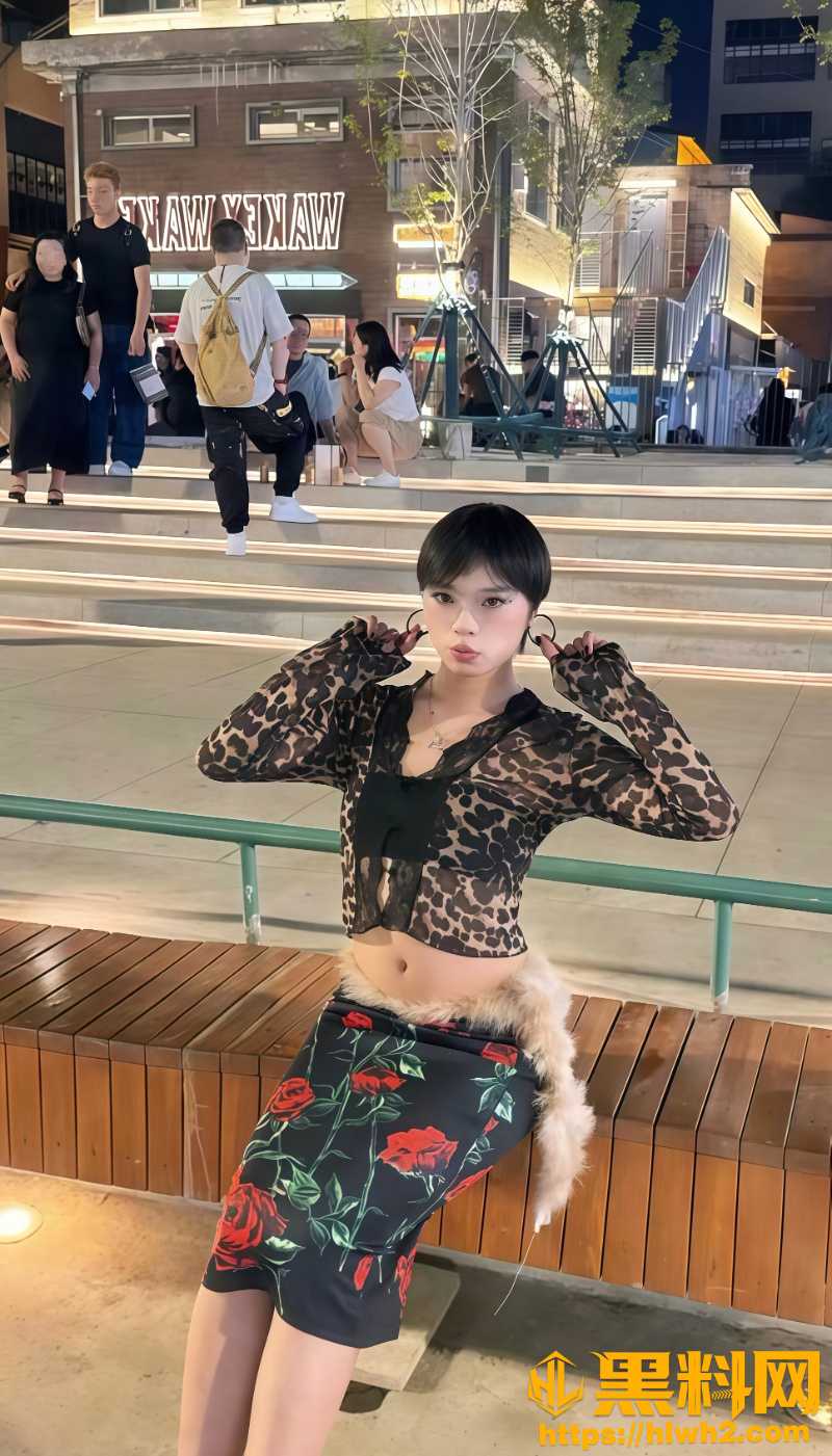 生菜饱饱女装勾引直男10