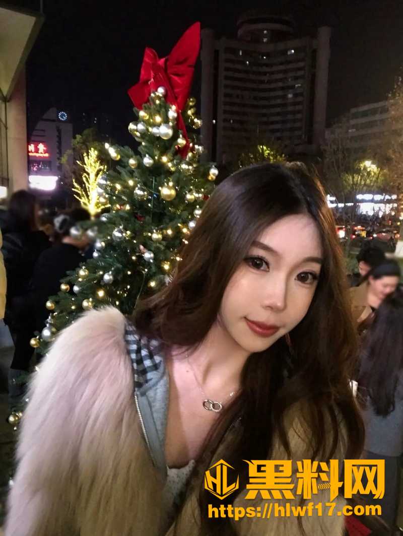 上海外围李玟性爱视频4
