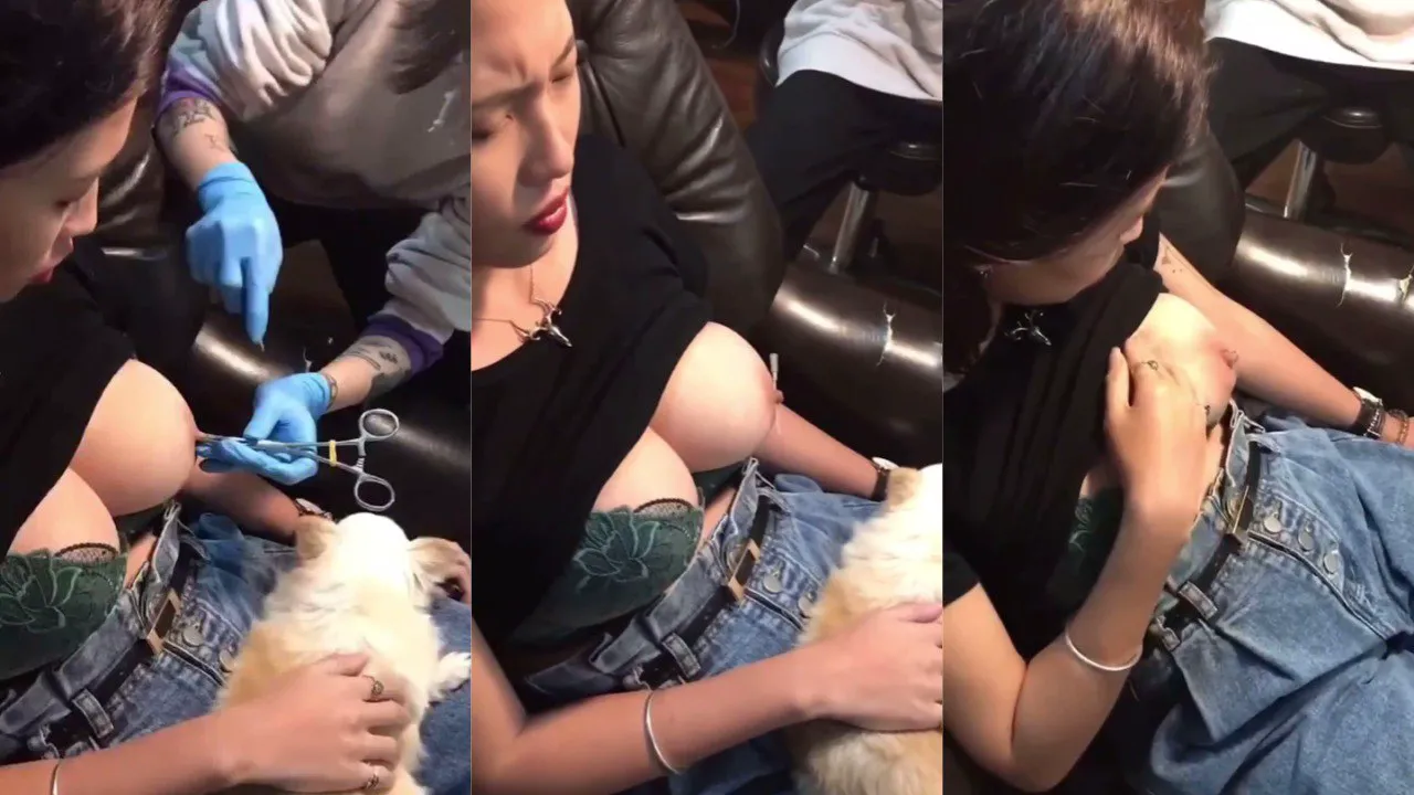 川渝美暴龙直播穿孔打乳环 白嫩美乳饱满诱人 乳头突起不知是疼的还是爽的 的封面