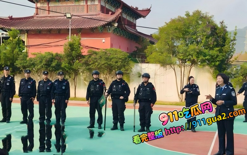 台州温峤派出所所长 蒋辉华 带手下集体ktv嫖娼 照片8