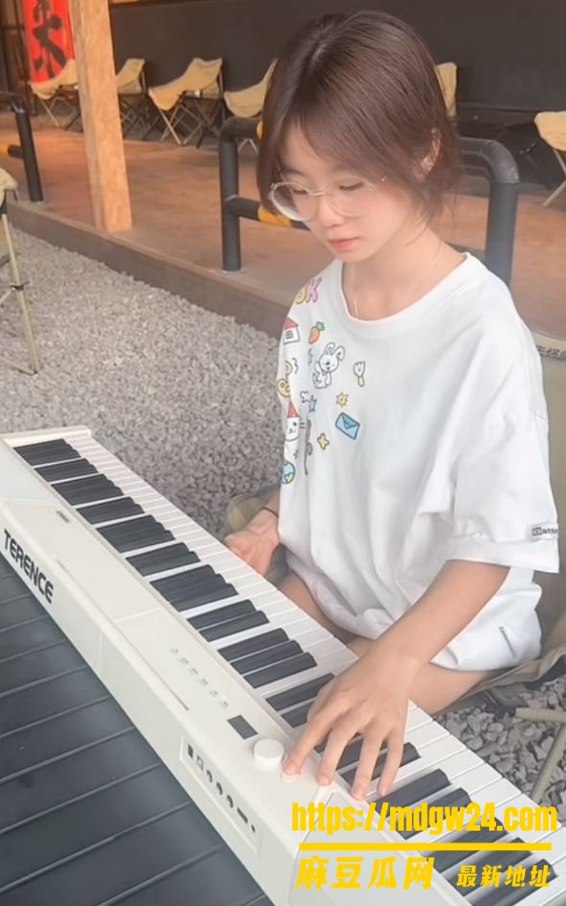 抖音极品反差婊2