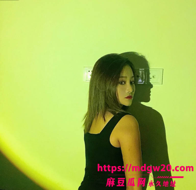 抖音千万粉网红方丈 姜玉铬直播自曝婚内多次出轨翻车 出轨对象不止一两人 拒绝复婚喊还没玩够