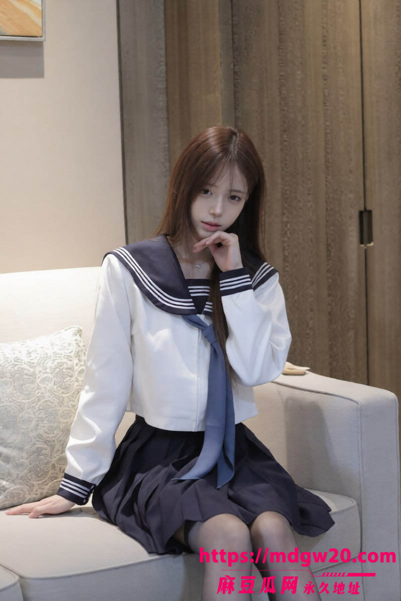 推特顶级颜值女神 小小绘 会员大尺度自慰作品 超绝美乳自慰后入