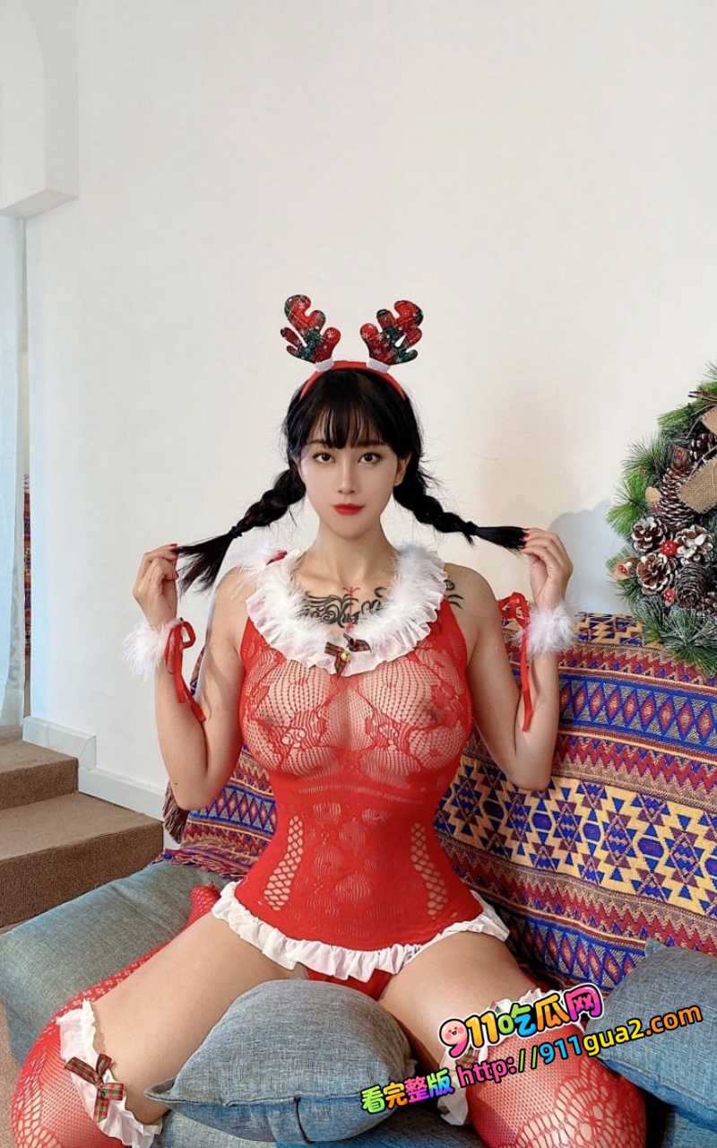 NTR饥渴人妻之勾引快递员 粉嫩白虎穴紧致无比 女上位榨精交枪激射中出 16