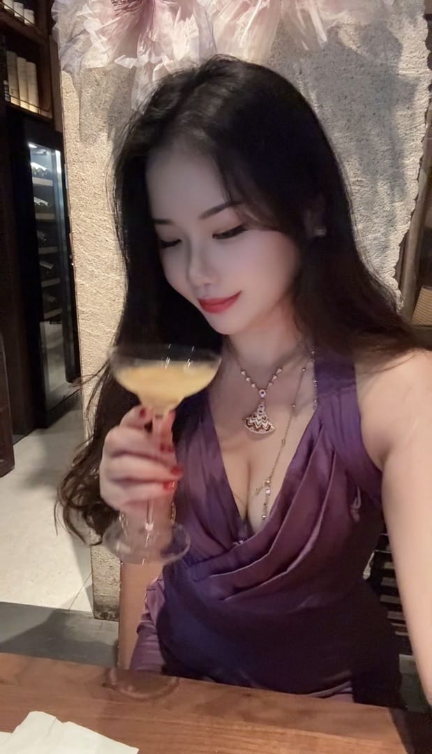 刚下海小姐姐