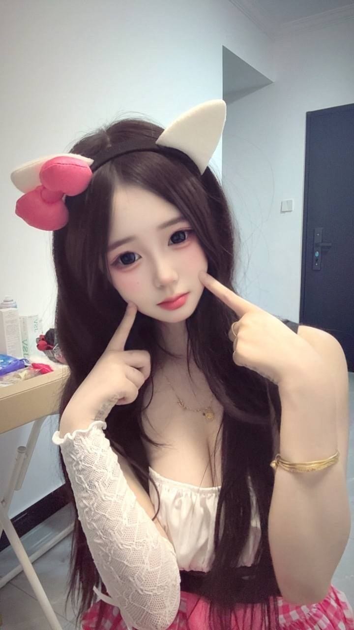 性感少妇萝莉校花有体检带公寓