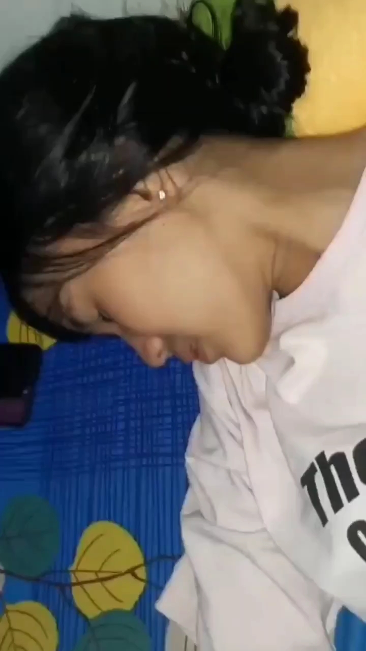 真实乱伦，哥哥操妹妹 的封面