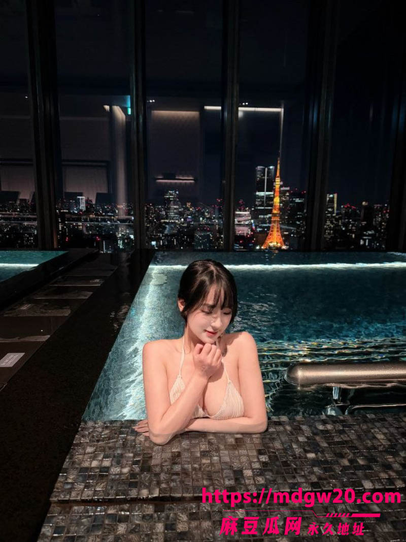 湖南长沙卖淫女周思思第二弹 产后上岸失败继续做鸡 性爱调教视频合集流出