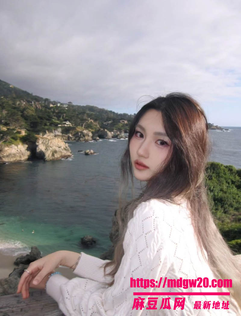推特约炮大神独家曝光 约啪高颜值艺术系留学生Candice 在酒店各种体位把女主操到主动要求内射
