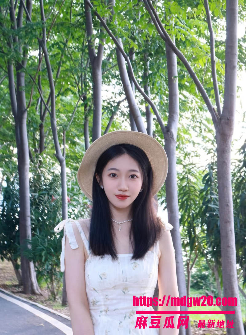 郑州大学文学院反差婊 许安然不雅视频合集流出 清纯女大的淫乱日常