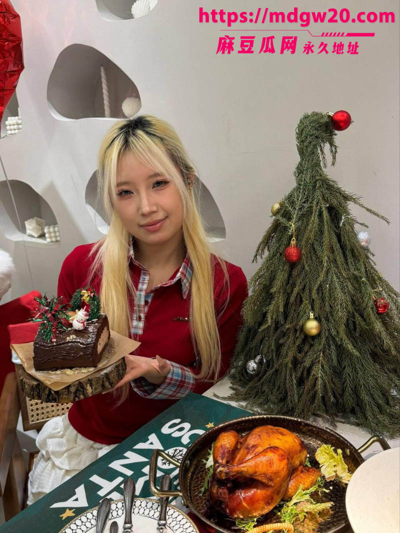 潍坊经贸学院卖淫女孟子谦第三弹 酒店接单性爱视频流出 无套激战配合度爆表
