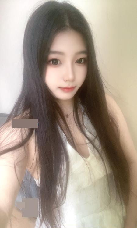 Huangpu curvy girls