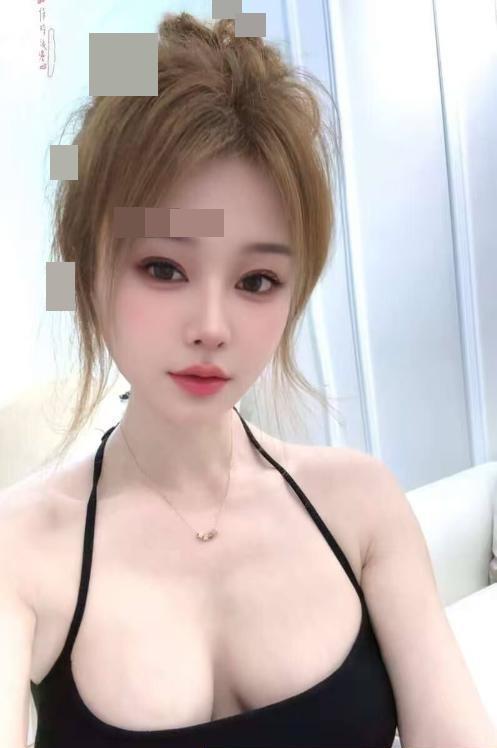 蜜桃臀健身教练咪西儿