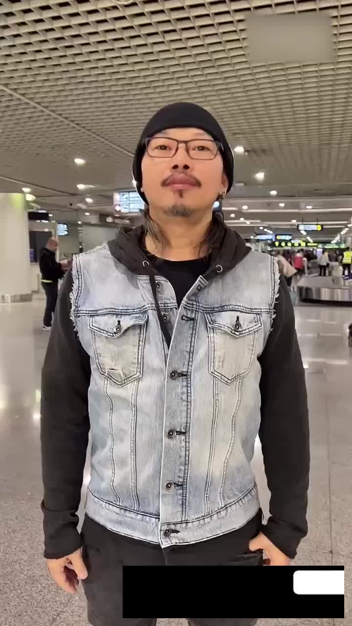 周杰伦御用作词人方文山被爆8年婚内出轨 到手写情书肉麻示爱聊天记录甜腻 事件始末令人唏嘘