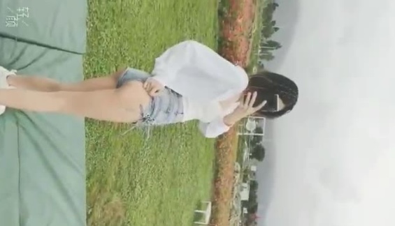 母狗户外露出 的封面