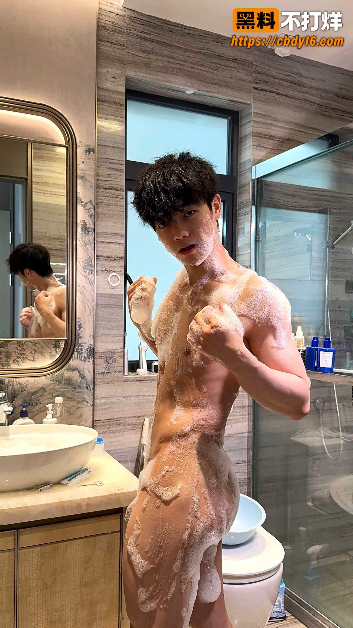 抖音博主阿奇仔打飞机壁纸33