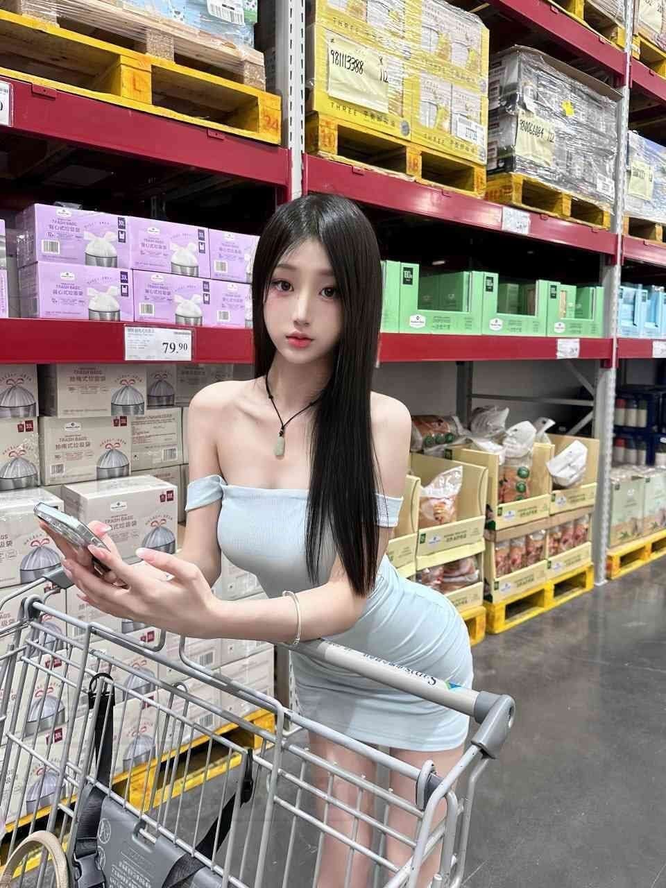 刚下海极品学妹兼职做完付款