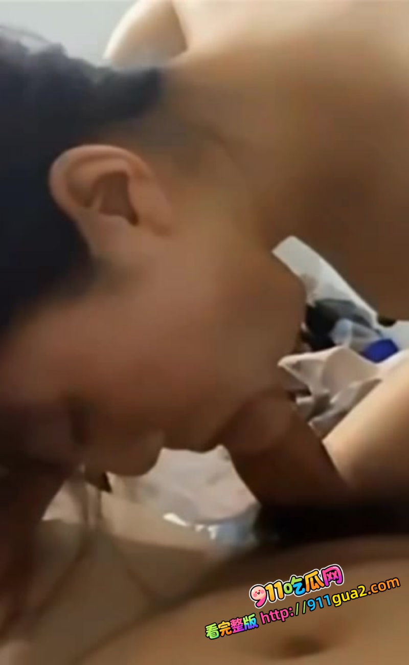 少妇人妻与工友偷情无套爆艹还口爆吞精 7