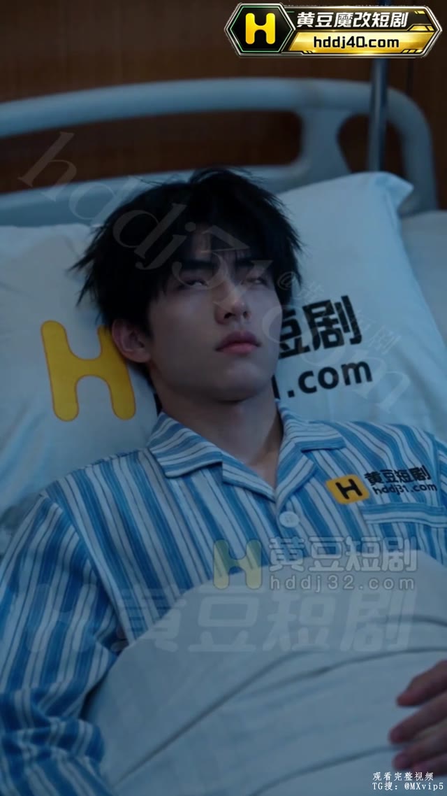 AI成人短剧 母上攻略 第12集 缺位的父亲与沉沦于儿子胯下的绝美少妇