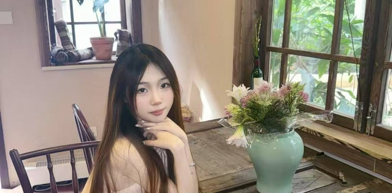 B站极品萝莉 椰奶冻 露脸福利流出 对镜自拍展示完美乳房 被金主按着猛操娇喘不止 | 麻豆瓜网｜麻豆传媒旗下的免费成人吃瓜黑料网