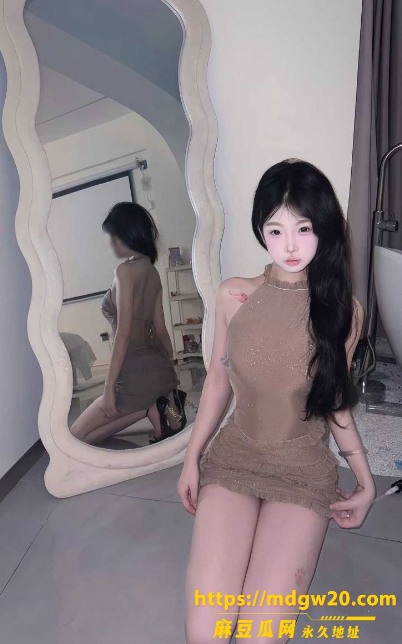 高颜值白嫩精神小妹3