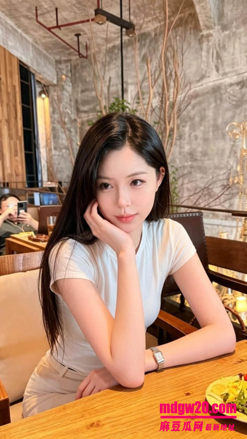 深大校花反差婊 王梦洋不雅自拍视频流出 与男友口交自慰对镜后入骚脸尽收眼底