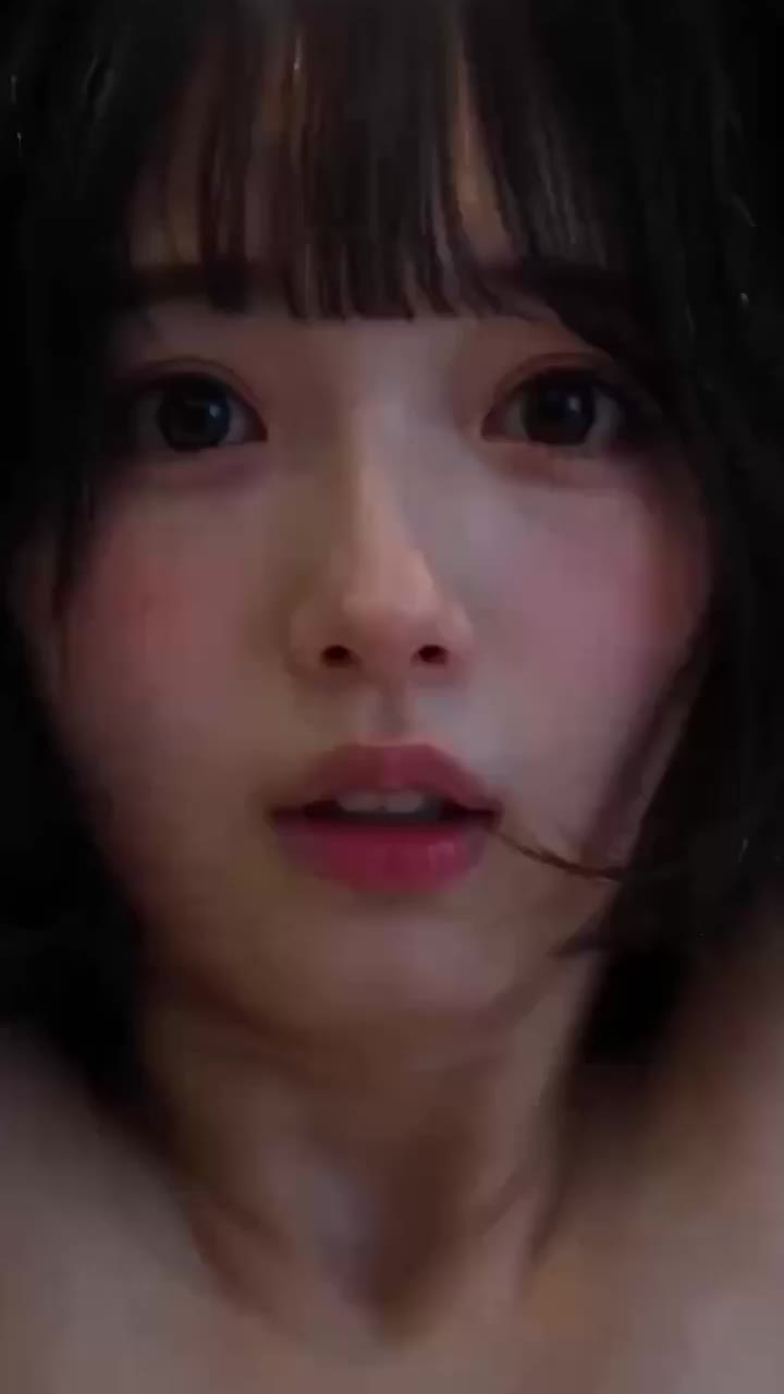 AI成人短剧《我是爸爸的新妻子》第2-3集 谎报补课与黄毛私奔开房被爸爸肉棒惩罚-黑料网