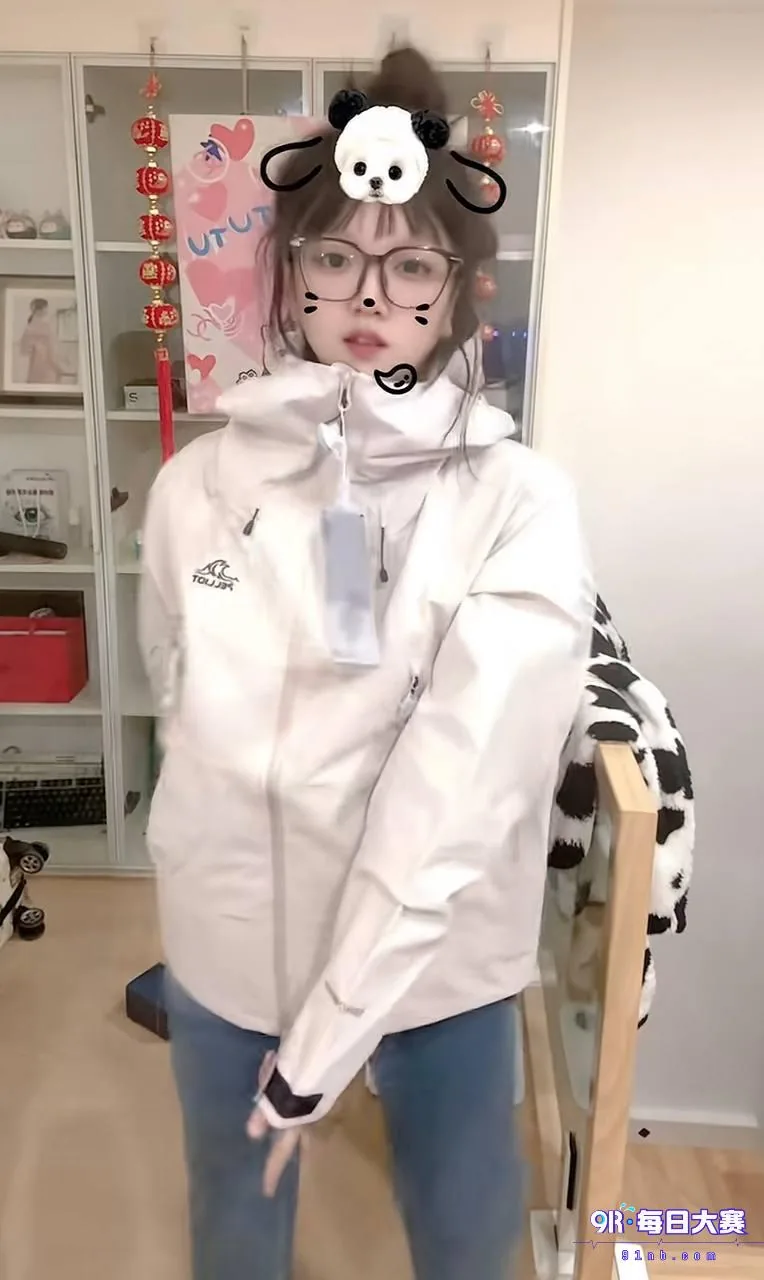 Post content image