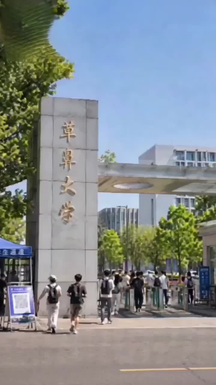 AI成人短剧《小白花的堕落》第3-4集 女大宿舍被轮浓精糊脸 西装男冷眼旁观白花彻底堕落！-黑料网