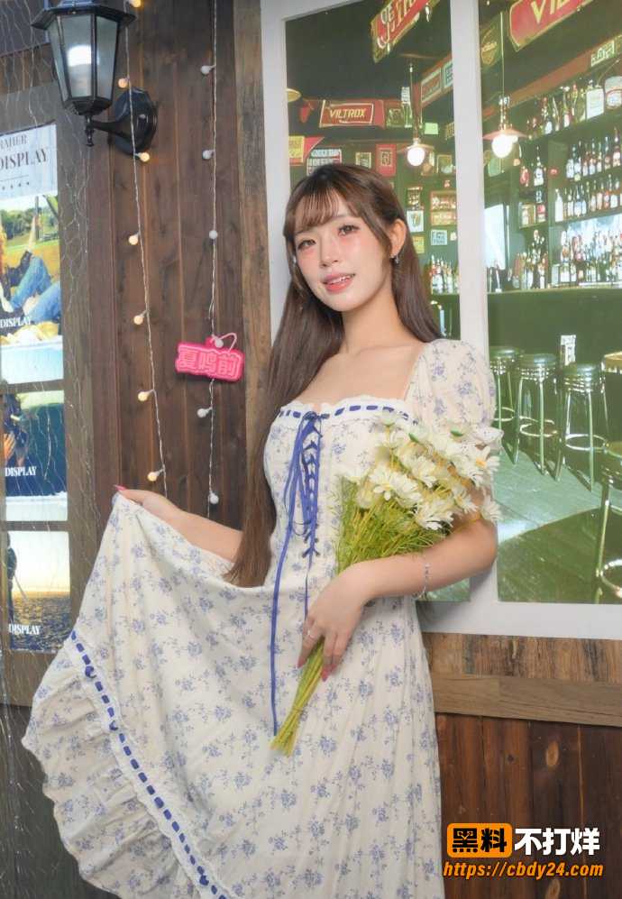 叮当猫coser女友夏鸣前 20