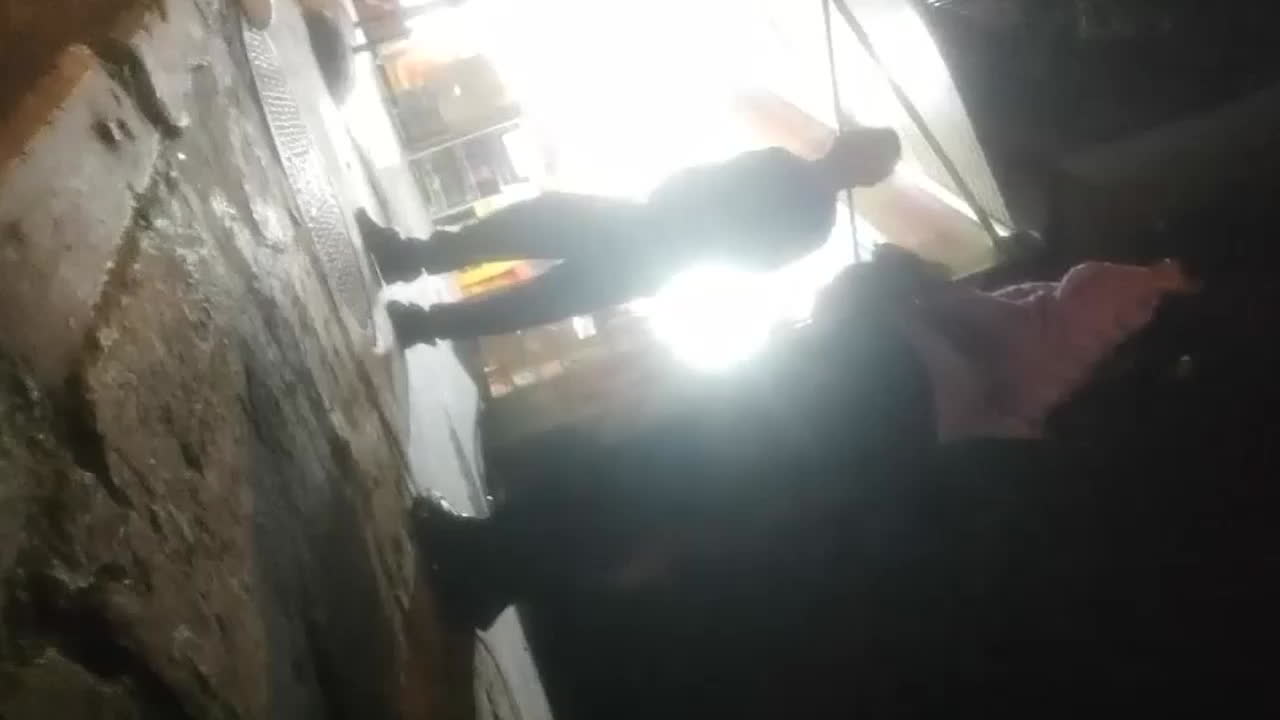 扫街探店 城中村白裙少妇 被小哥轻松拿下 各种姿势轮番操到浪叫喷水-黑料网