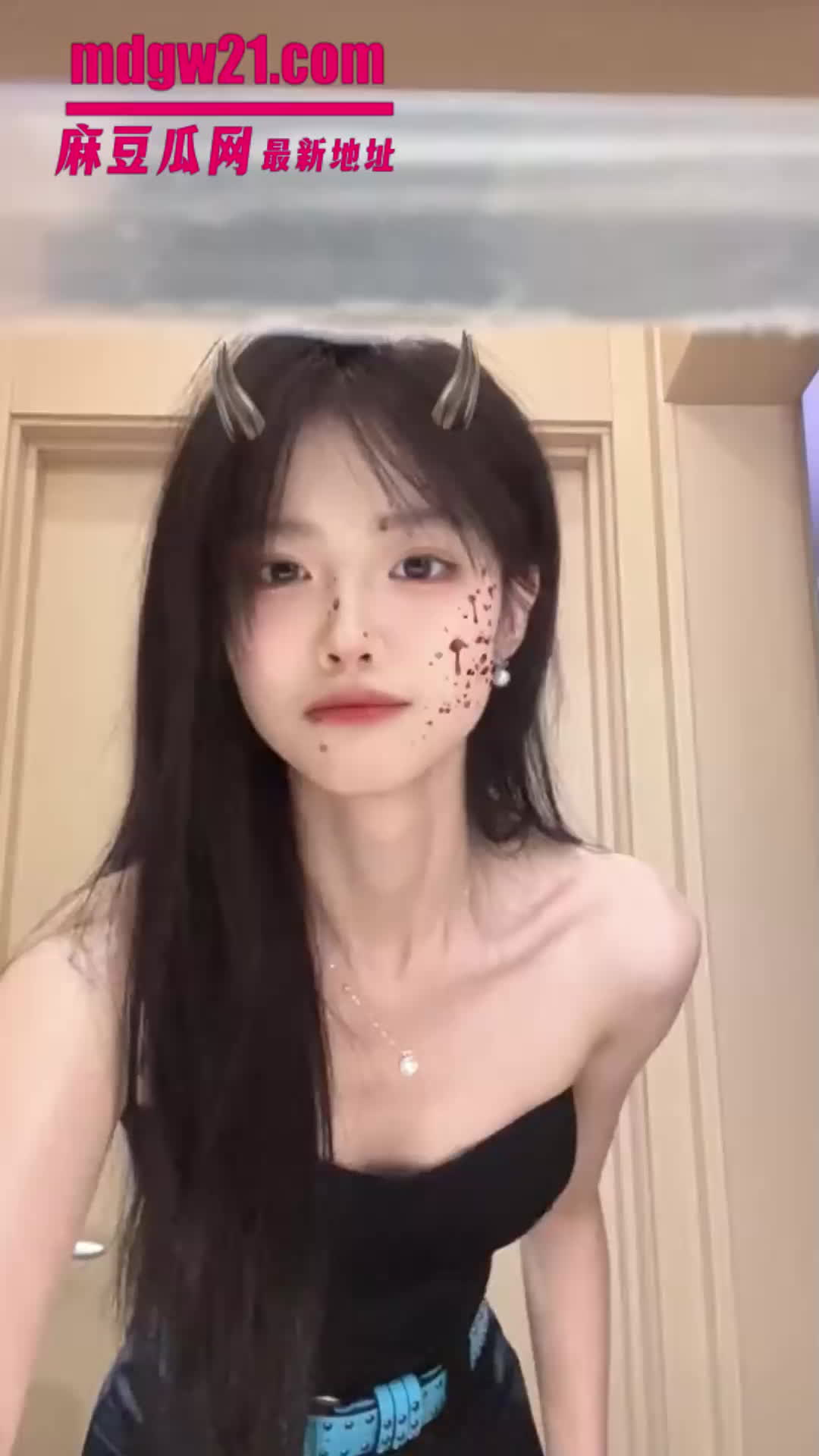 沪上影迷圈 彭远舟 知三当三彻底翻车未分手与盒某当众舌吻 对方知情仍接受62页材料曝光  | 麻豆瓜网｜麻豆传媒旗下的免费成人吃瓜黑料网