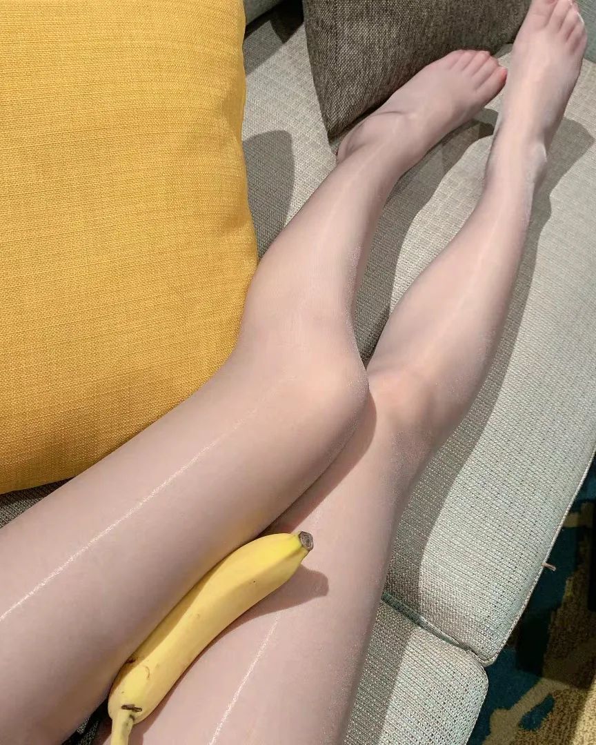 滴滴滴，随机找个男爹聊会骚～鸡吧大的先来♡