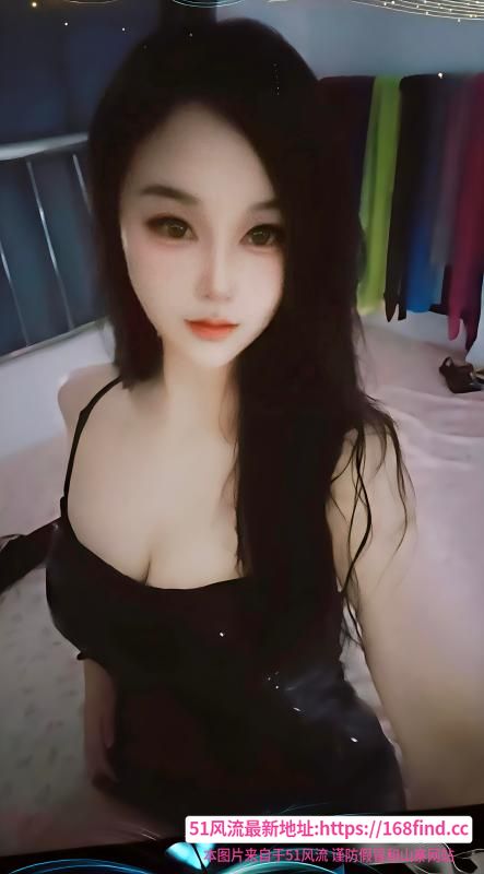 黑丝SM女王足交诱惑