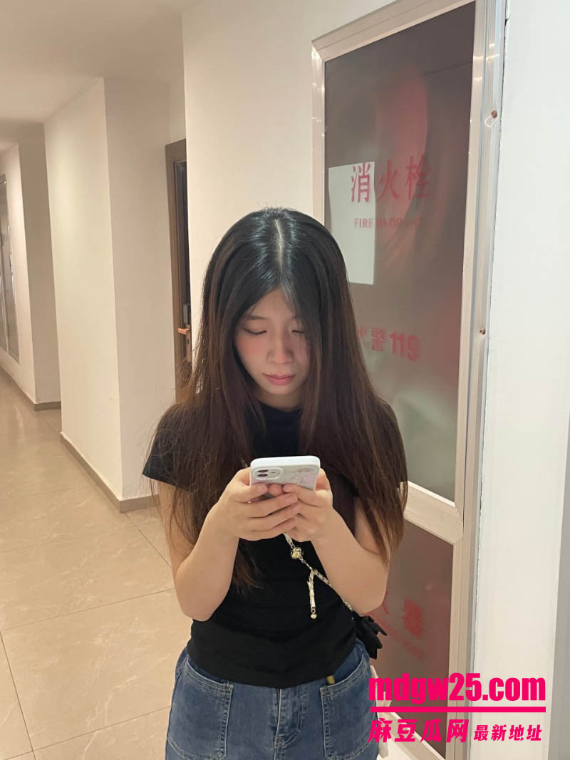 安徽财经大学金融系 高冷校花孙梓伊不雅视频流出 被男友彻底调教成小母狗