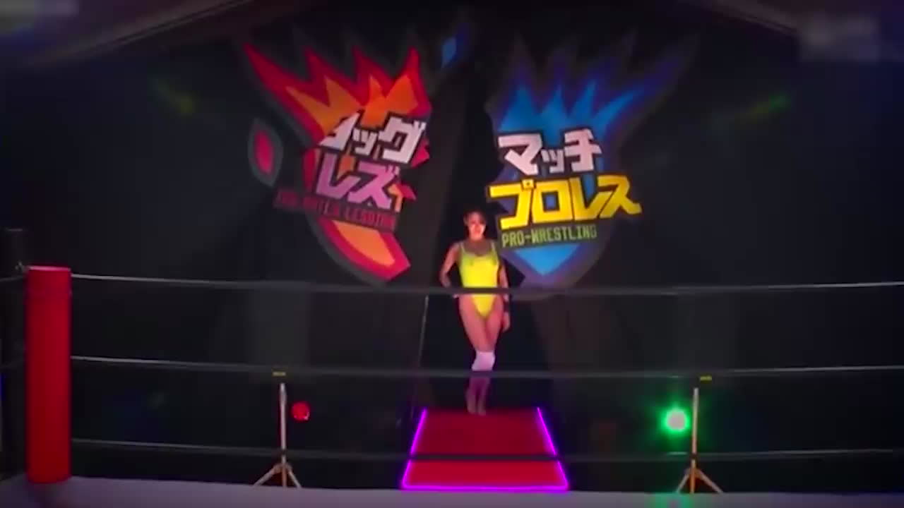 日本女同性恋摔跤综艺 人气选手 卯水咲流 带来精彩半裸格斗对决-黑料网