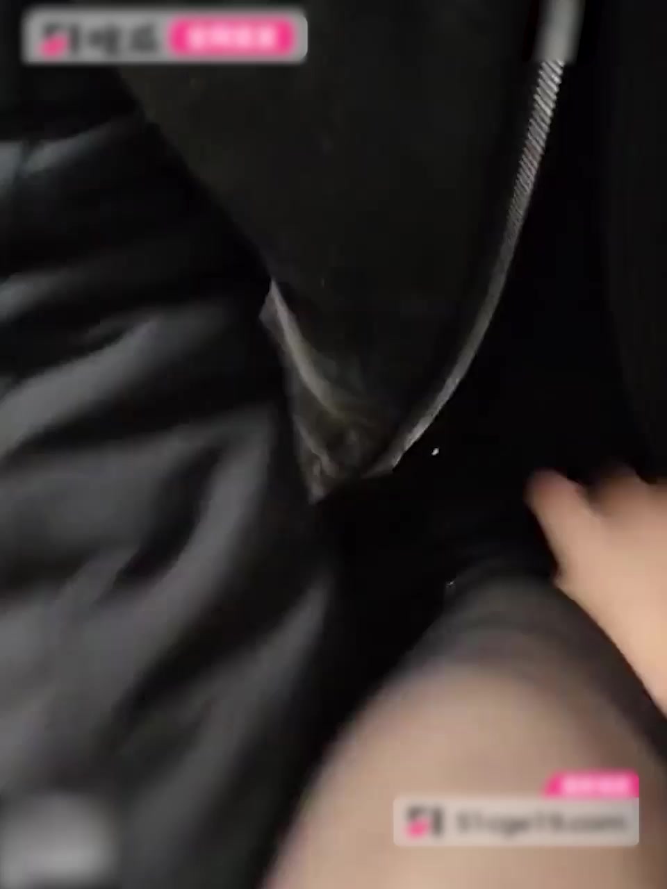 江苏宝妈海不是海 一条评论引爆全网 称公公每晚抱着睡 老公翻手机查出与亲爹不雅视频