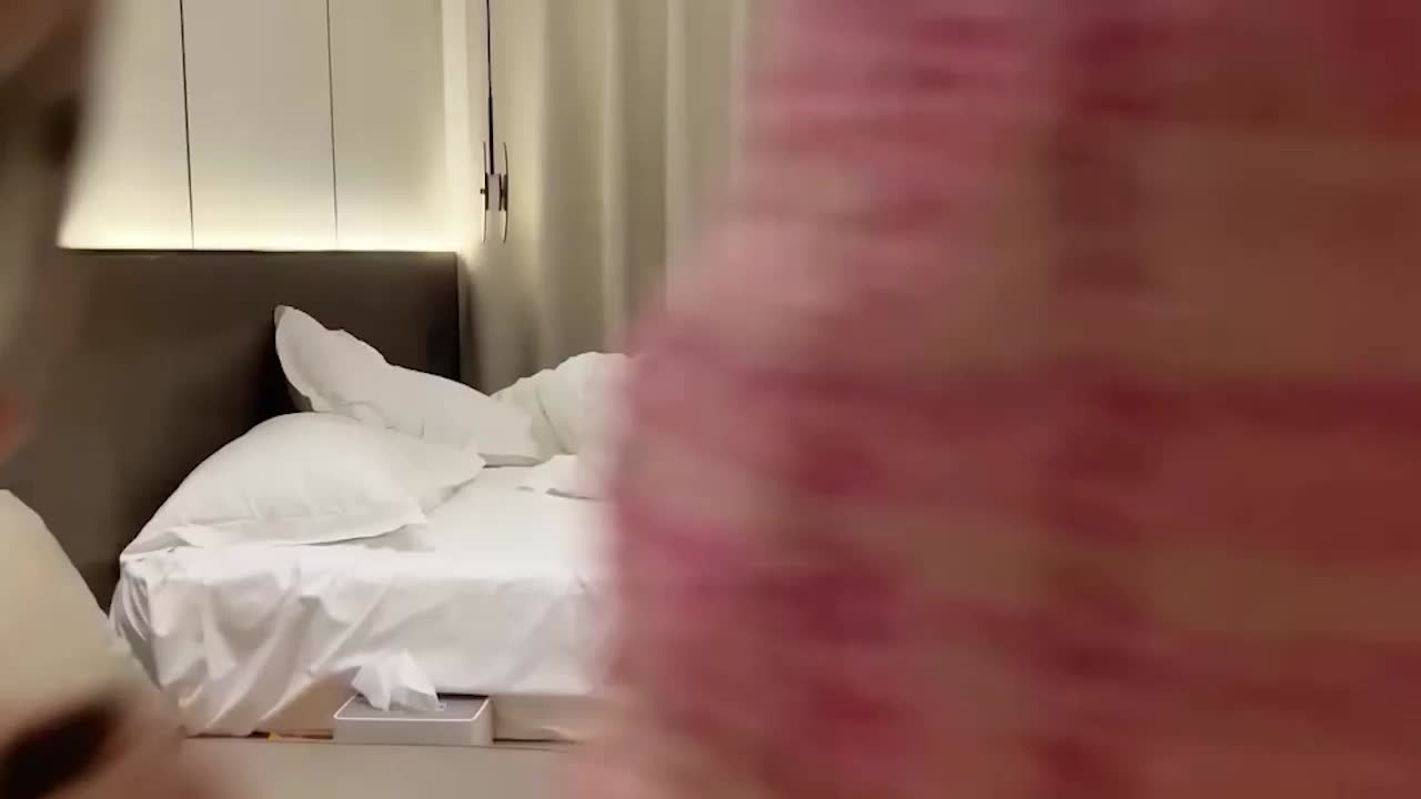 探花大神 龟仙人 约操高颜值人妻模特 酒店内深喉口交服侍 高潮浪叫饥渴索精-黑料网