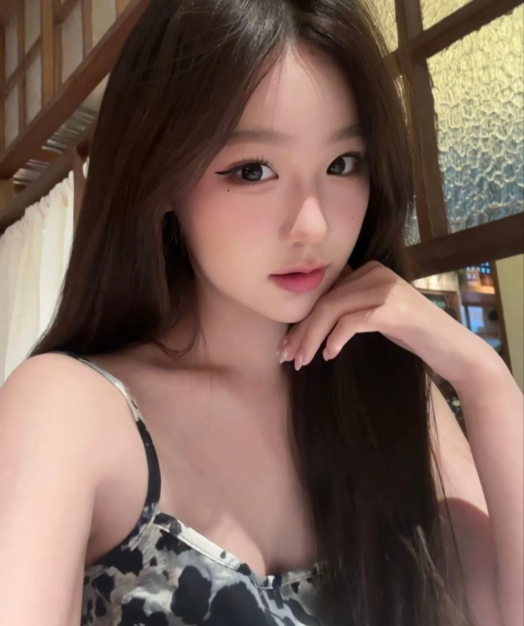 在校妹妹逼紧嫩出水 先做后付