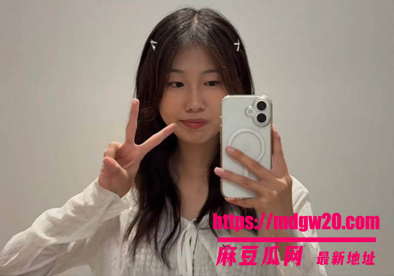抖音Coser玉也是宋了被爆与粉丝恋爱发毒誓 恋爱期间暧昧另一网红 分手后无缝衔接挂主页